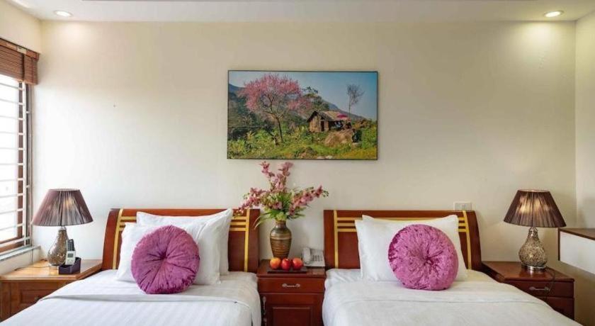 Viet Village Hotel Hanoi Exterior photo