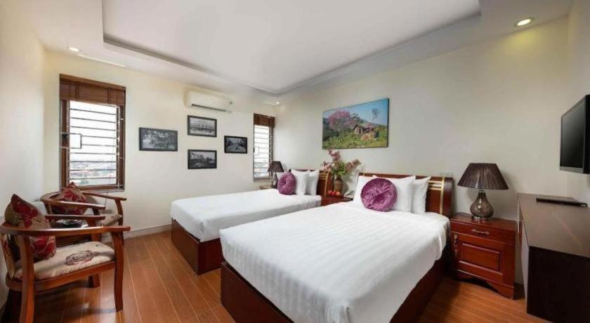 Viet Village Hotel Hanoi Exterior photo